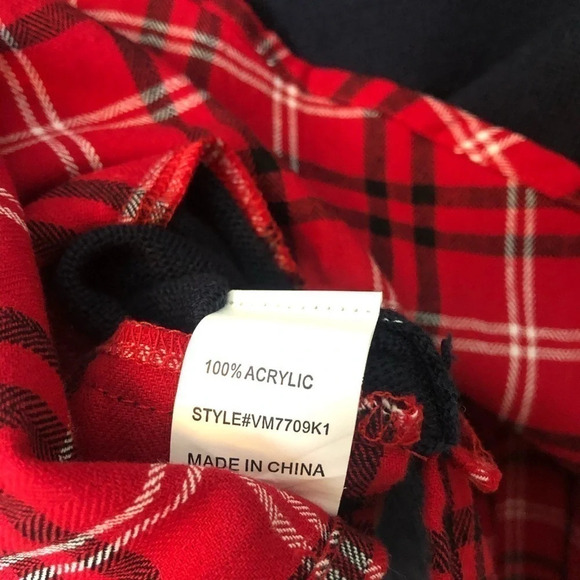 I Heart Pinc by Pinc Premium Plaid Sweater Small - Picture 4 of 5